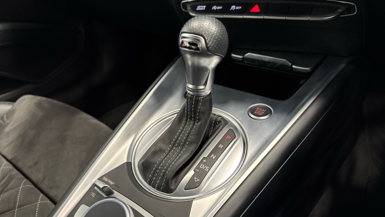 Audi TT 40 TFSI Black Edition 2dr S Tronic Petrol Coupe